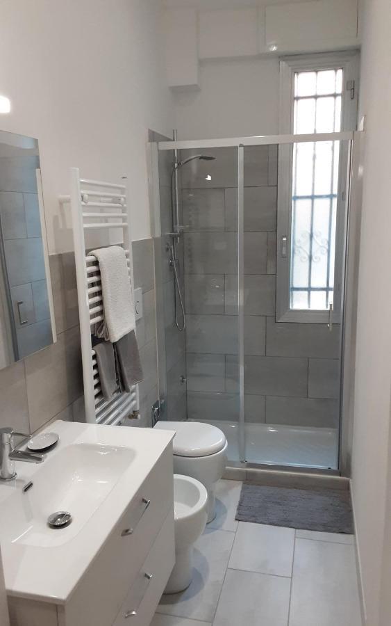 House Passarotti, 21 * Bolonia